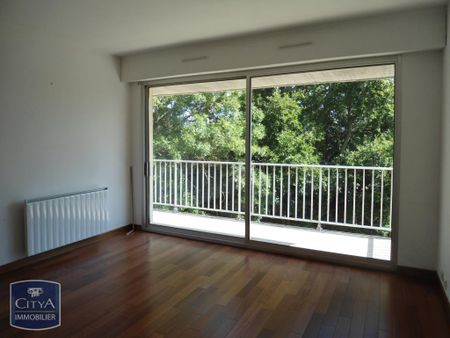 Location Appartement 2 pièces 46m² ST NAZAIRE 44600 - Photo 3