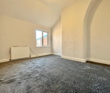 3 bedroom House To Let Total Size: 1002 SQ FT - Photo 1