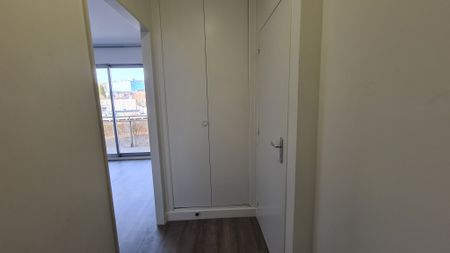 Location Appartement 1 pièce 28m² BRIVE LA GAILLARDE 19100 - Photo 5