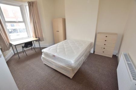 3 bedroom house to rent - Photo 3