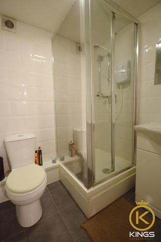 Studio to rent - Photo 4