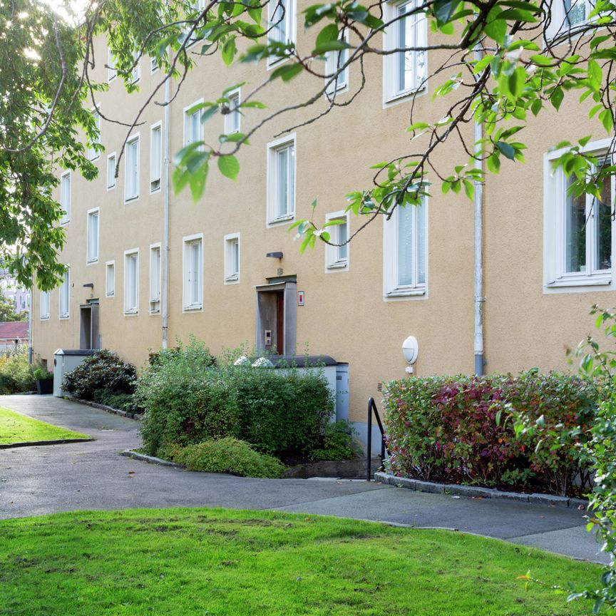 Arvid Lindmansgatan 8 B - Foto 1