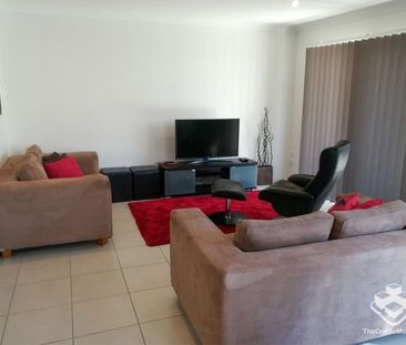 LUXURY RESORT STYLE APARTMENT AT CLERMONT please call Amy on 0431 5... - Photo 6