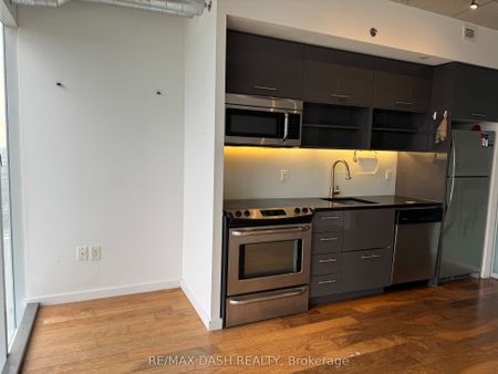 River City II Lofts 32 - Photo 2