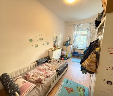 Charmante 3-Raum-Wohnung in Stadtfeld Ost - Photo 1