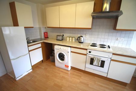 Flat 73, Samara Plaza, LS2 9DU, Leeds - Photo 3