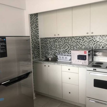 $990 / 1br - 2,1/2All included , full new furnished ,brand new, metrof - Photo 3