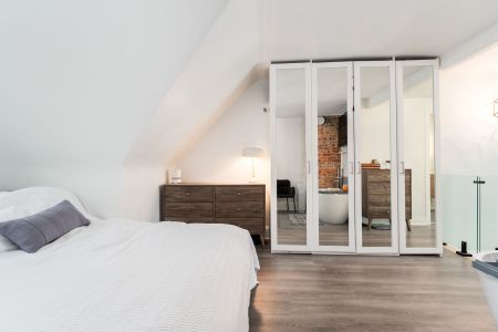 For Lease - 286 Euclid Avenue, Toronto, Ontario - Photo 2