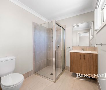 Family Home - Photo 4