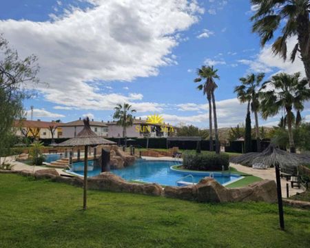 2-BEDROOM APARTMENT FOR RENT IN MURCIA - Photo 4