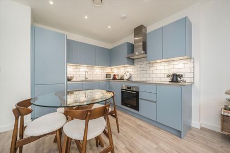 2 bedroom flat to rent - Photo 5