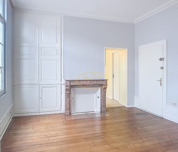 Location Appartement 2 pièces 45m² LIGNY EN BARROIS 55500 - Photo 4