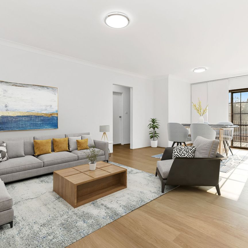 Modern Apartment Drenched in Natural Light - Photo 1