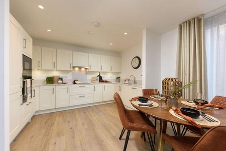 2 bedroom retirement property to rent - Photo 5