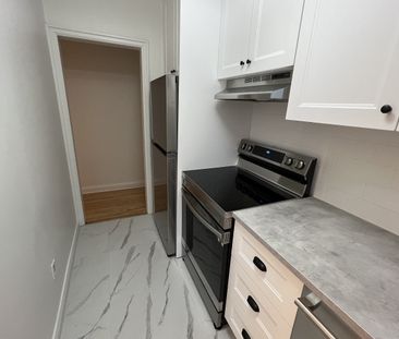 For Lease - 126 Braemar Avenue Unit# Upper, Toronto, Ontario - Photo 6