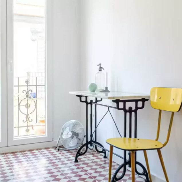 Carrer de Cienfuegos, Valencia, Valencian Community 46006 - Photo 1