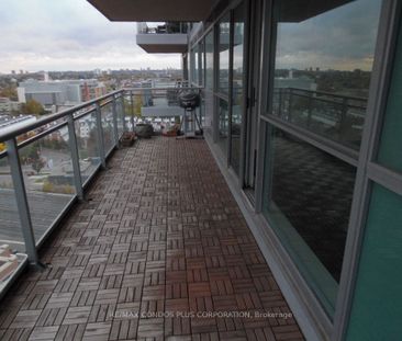 Vibe at Liberty Village Lofts , #1606 - Photo 2