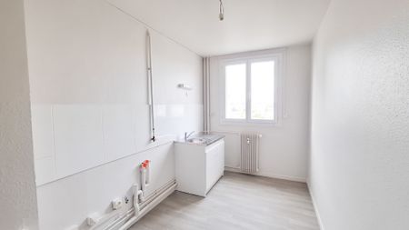 Grand T3 refait à neuf – Proche 2 Lions - Photo 3