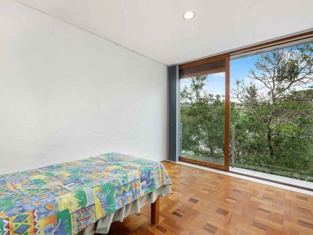 9A The Barricade Castlecrag - Photo 2