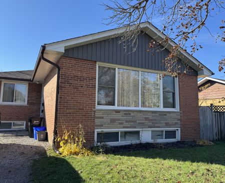 For Lease - 248 St Vincent Street Unit# Upper, Barrie, Ontario - Photo 2