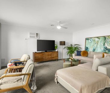 Coastal Living with Space, Views & Versatility - Photo 4