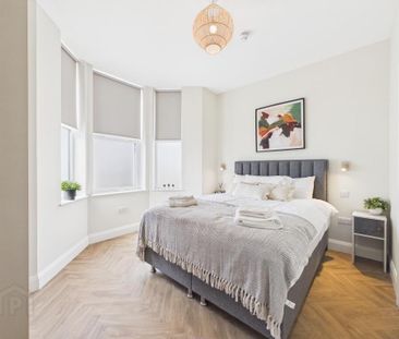 Room 1 The Ashley Collection, Ashley Avenue, Belfast, BT9 7BT - Photo 3