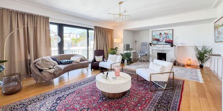 Appartement te huur in Elsene voor € 3.400 met 4 slaapkamers - Photo 4