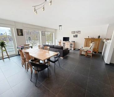 Ruim appartement met garage in het centrum van Passendale - Foto 2