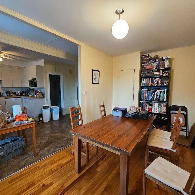 5 1/2 avec annexe La Petite-Patrie métro Beaubien - Photo 1