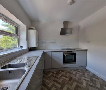 Second Avenue, Nottingham, Nottinghamshire, NG7 - Photo 1