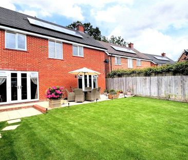 4 bedroom detached house to rent - Photo 4