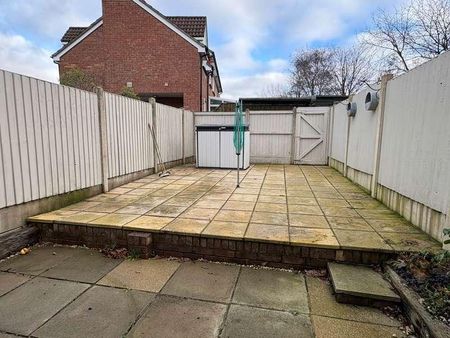 Ashmore Close, Blandford Forum, DT11 - Photo 3