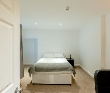 2 bedroom apartment to rent - Photo 6