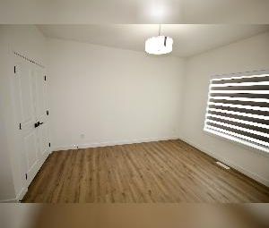 3 Bed 2.5 Bath Dbl Garage Balcony Townhouse For Rent Leduc - Photo 6