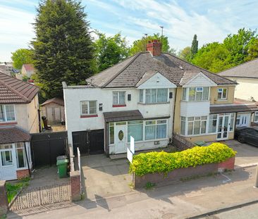 Semi-detached house to rent on - Photo 6