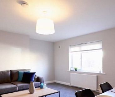 Ringwood Crescent, Southmead - Photo 2