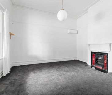 Timeless Charm in a Quiet Windsor Pocket - Photo 5