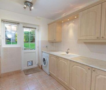 Climping Close, Haywards Heath, West Sussex, RH16 - Photo 6