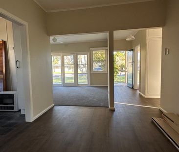 Ray White Forbes - 02 68511411 - Photo 5