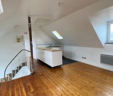 Location Appartement 2 pièces 25 m2 à Saint-Quentin - Photo 2