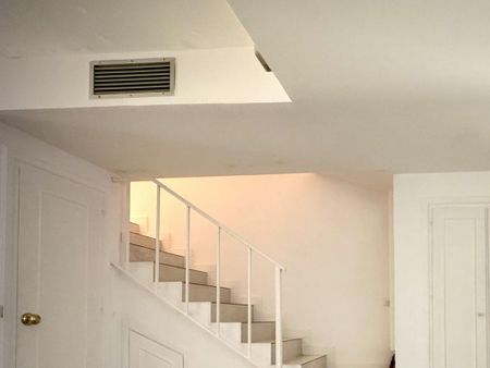 Luxury Townhouse for rent in Nueva Andalucia, Andalusia - Photo 3