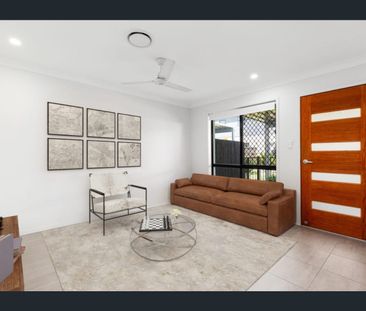 Low Maintenance Townhome in Mango Hill - Photo 1