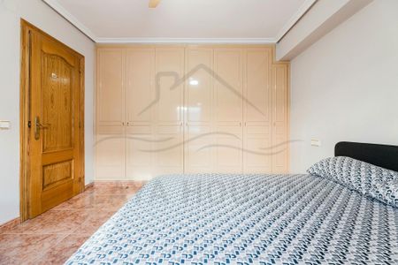 Piso de alquiler en N/a, Els Orriols - Photo 3