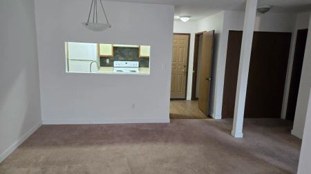 3026, 3044 & 3046 Clearbrook Road — 1B - Photo 5