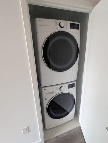 For Lease - 395 Square One Drive Unit# 205, Mississauga, Ontario - Photo 2