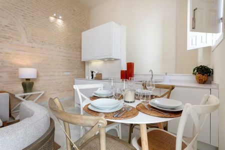 Calle Mendoza Ríos, Sevilla, Andalusia 41002 - Foto 3