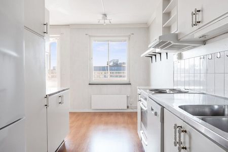 Fornhöjdsvägen, Södertälje - Photo 2