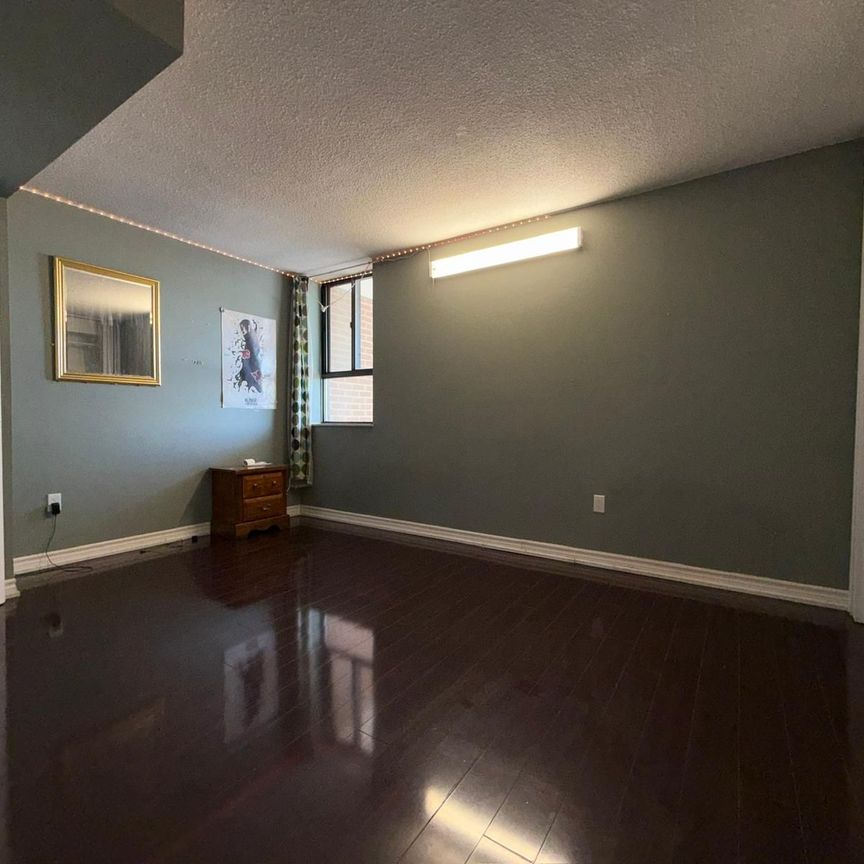 For Lease - 4 Lisa Street Unit# 1405, Brampton, Ontario - Photo 1