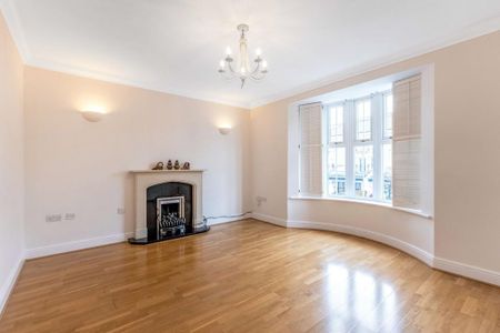 3 bedroom townhouse to rent - Photo 2