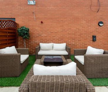 Studio to rent - Photo 6